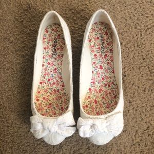 White Lacey Flats